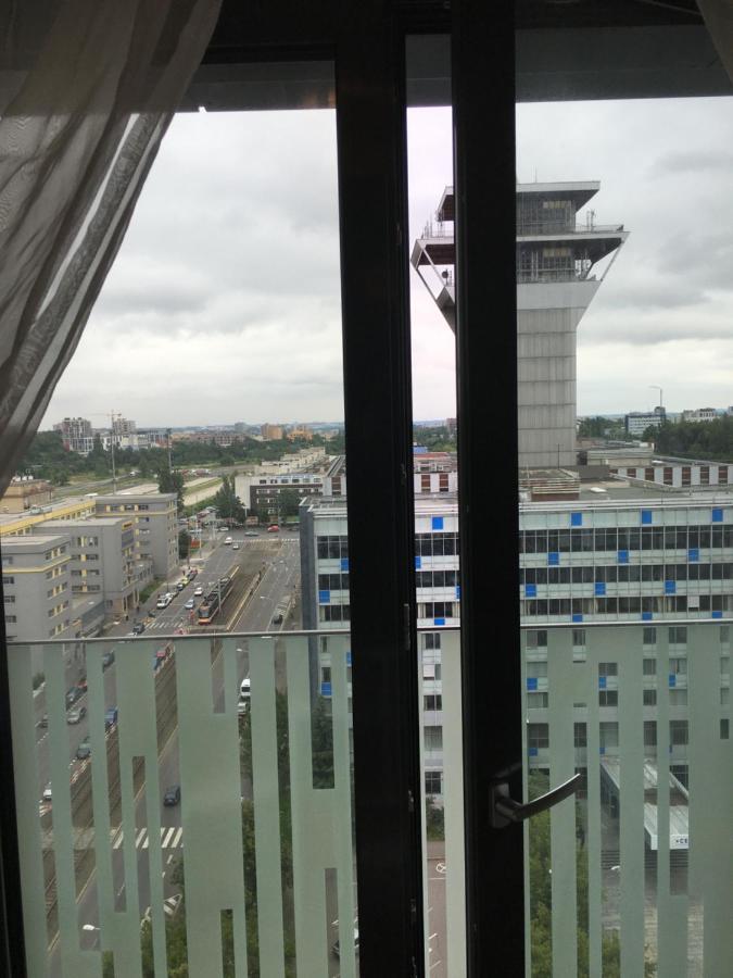 Гарден Студия Praha Bagian luar foto